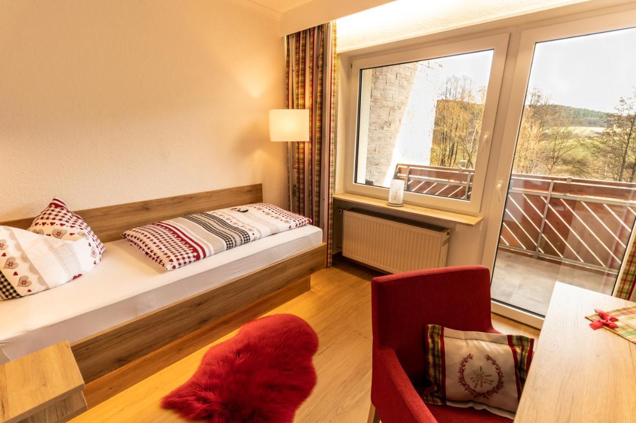 Landhotel Kuehler Grund Grasellenbach Luaran gambar