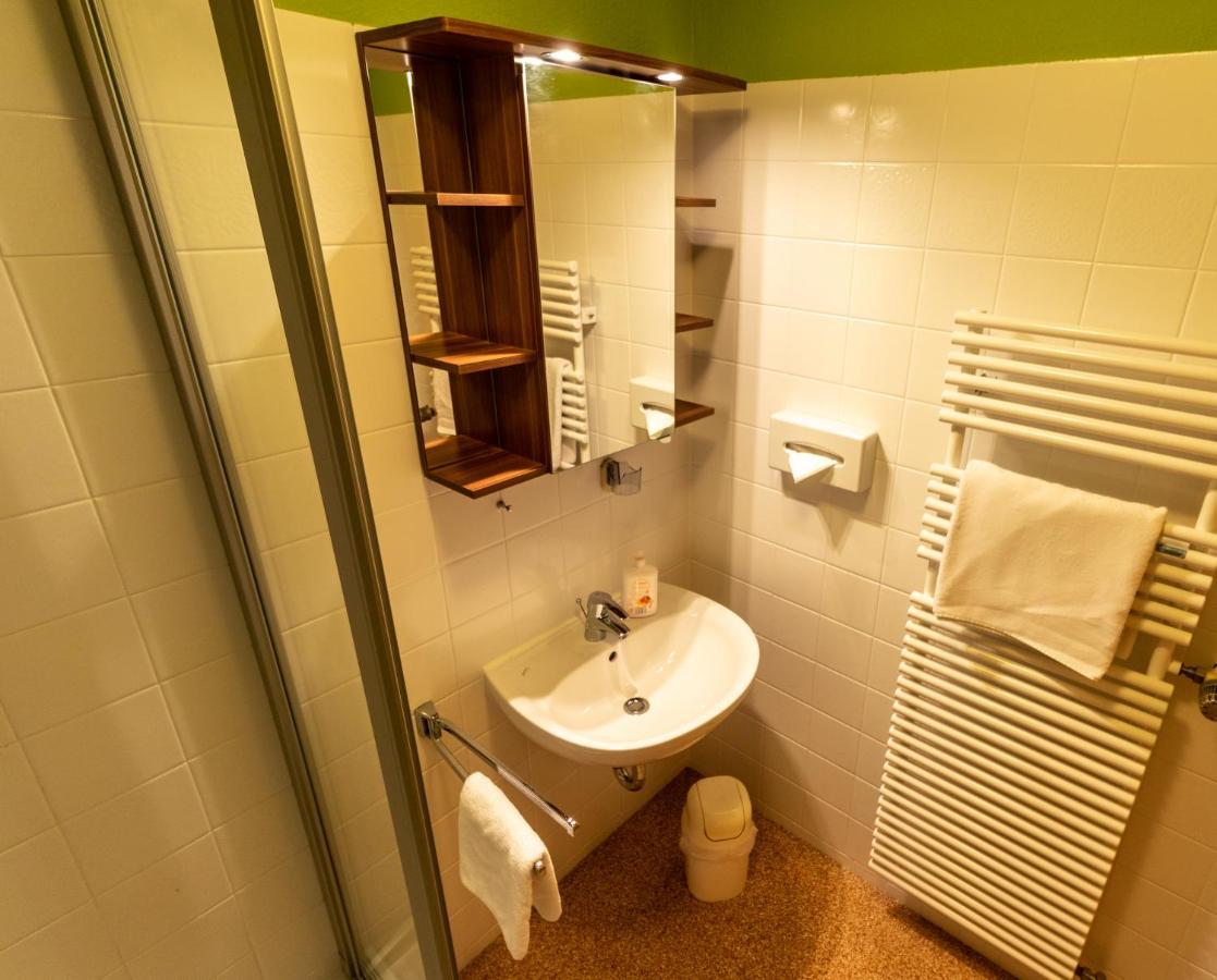 Landhotel Kuehler Grund Grasellenbach Luaran gambar